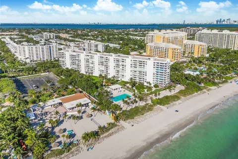 605 Ocean Dr # 4L, Key Biscayne FL 33149