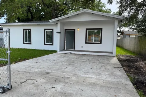 4801 NW 31 Ct., Miami FL 33142
