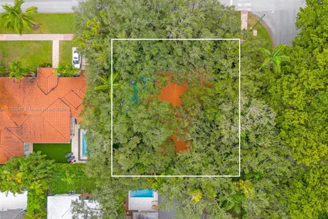 5111 Maggiore St, Coral Gables FL 33146