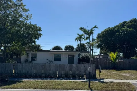 1916 NE 54th St, Pompano Beach FL 33064