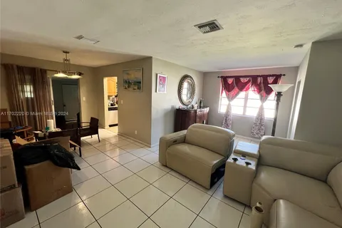 1225 NE 136th Ter # 1227, North Miami FL 33161