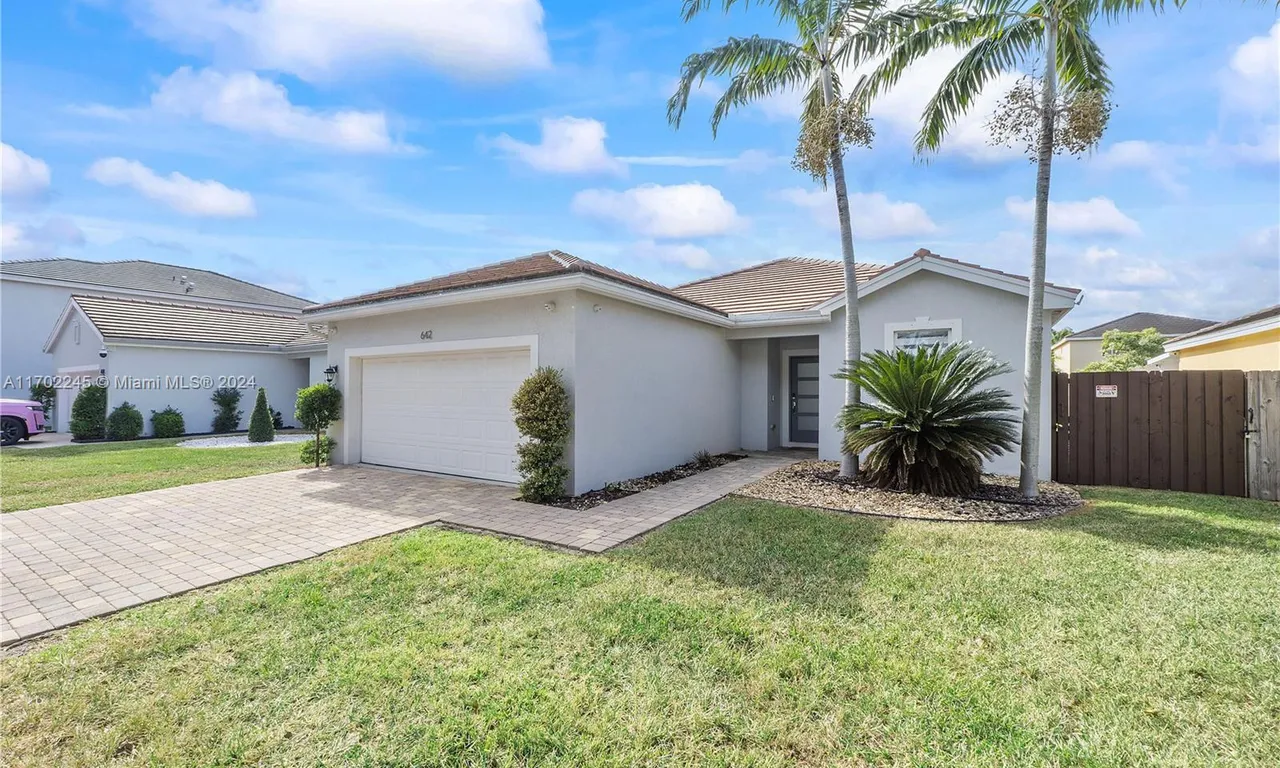 642 SE 31st Ave, Homestead FL 33033