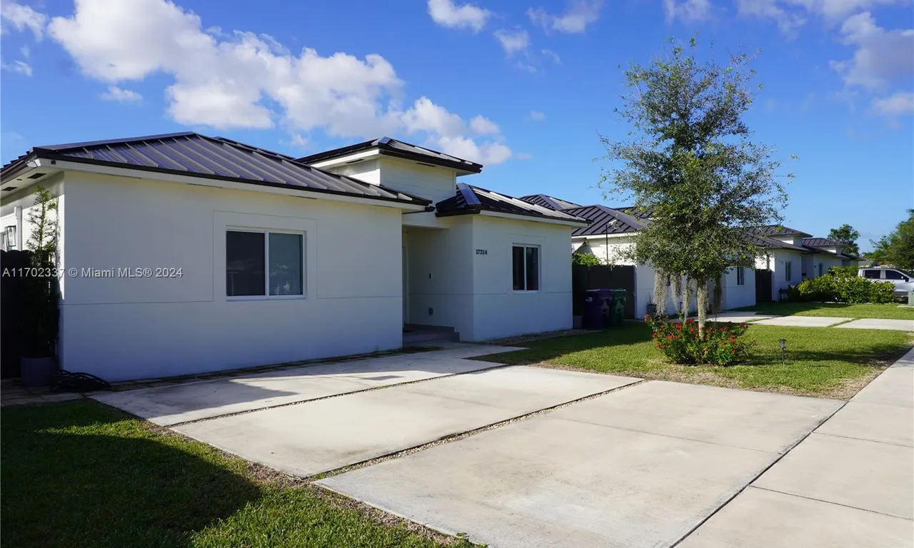 17314 SW 303rd St, Homestead FL 33030