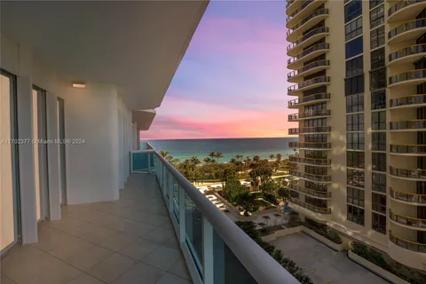10101 Collins Ave # 7D, Bal Harbour FL 33154