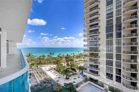 10101 Collins Ave # 7D, Bal Harbour FL 33154