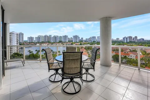 3598 Yacht Club Dr # 1103, Aventura FL 33180