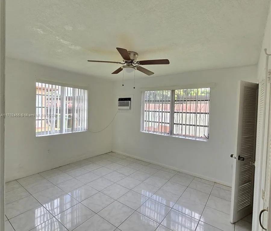 720 E 47th St # 2, Hialeah FL 33013