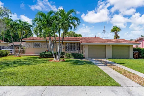 5490 W 8th Ln # 5490, Hialeah FL 33012