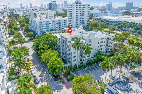 1820 James Ave # 2B, Miami Beach FL 33139