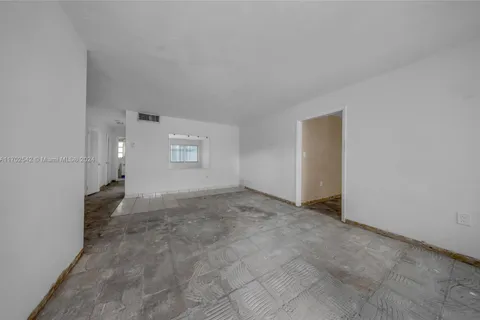 1820 James Ave # 2B, Miami Beach FL 33139