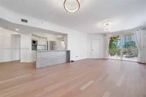 151 Michigan Ave # 522, Miami Beach FL 33139