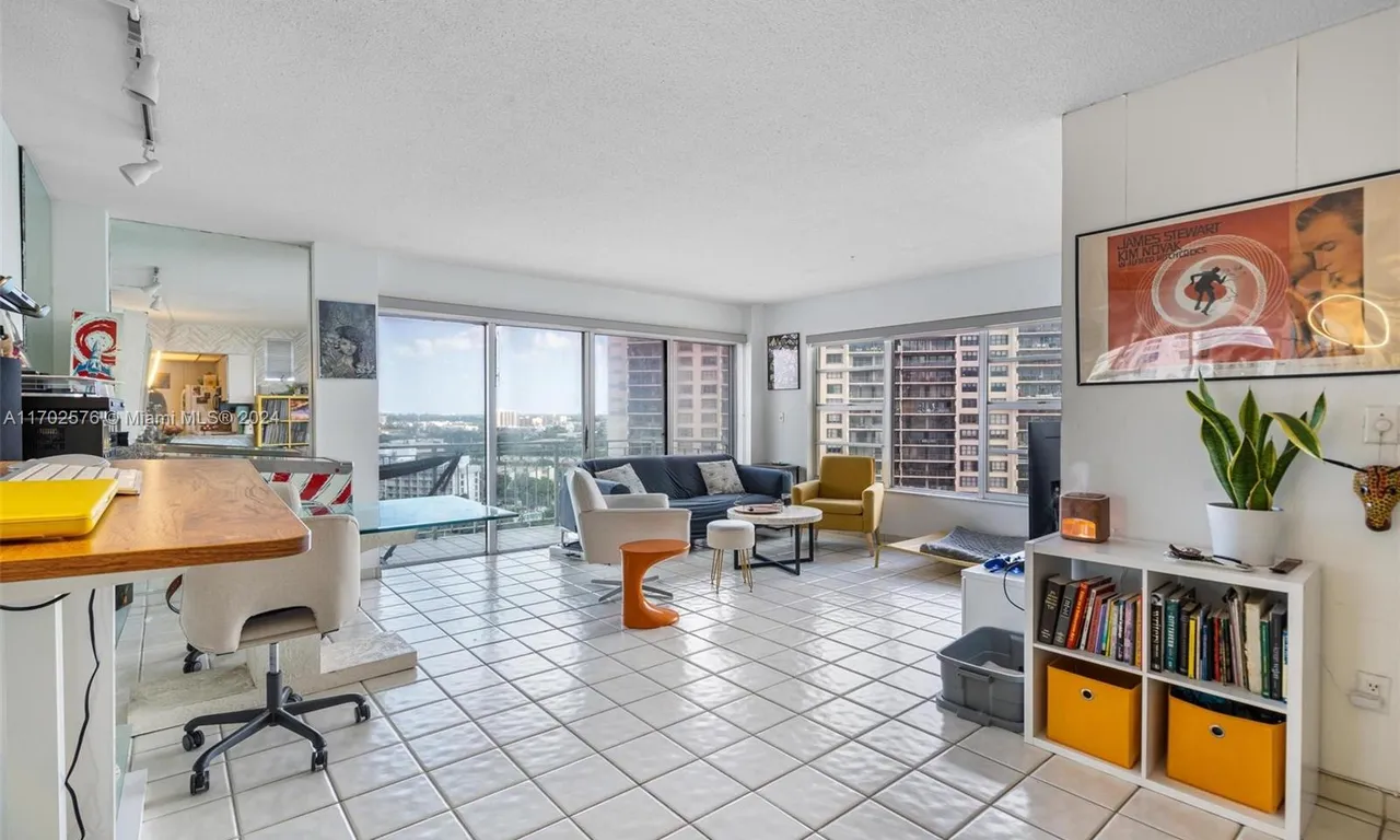 11111 Biscayne Blvd # 15H, Miami FL 33181