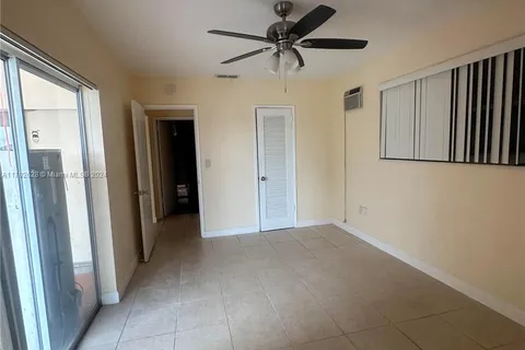 6637 Ficus Dr, Miramar FL 33023