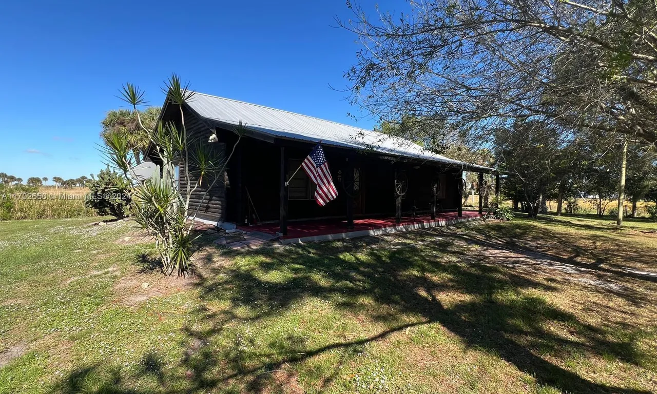 15581 E STATE RD 78, Other City - In The State Of Florida FL 34974