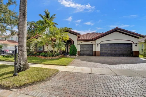 14520 SW 37th St, Miramar FL 33027