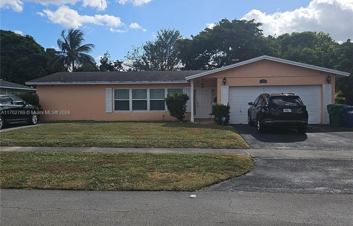 4400 NW 15th St, Lauderhill FL 33313