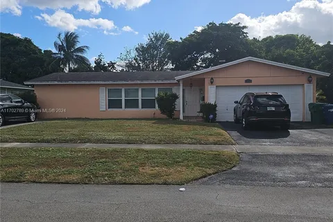 4400 NW 15th St, Lauderhill FL 33313