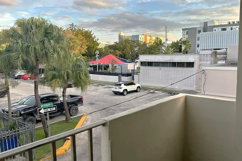 631 Jefferson Ave # 205, Miami Beach FL 33139