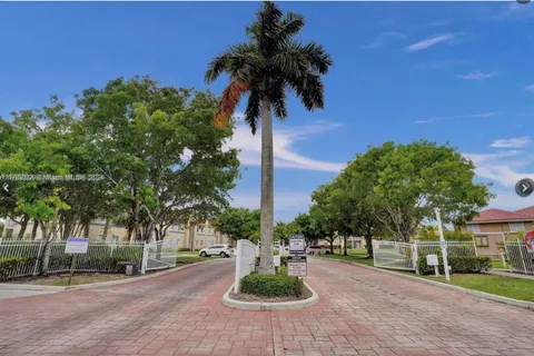 1091 Golden Lakes Blvd # 414, West Palm Beach FL 33411