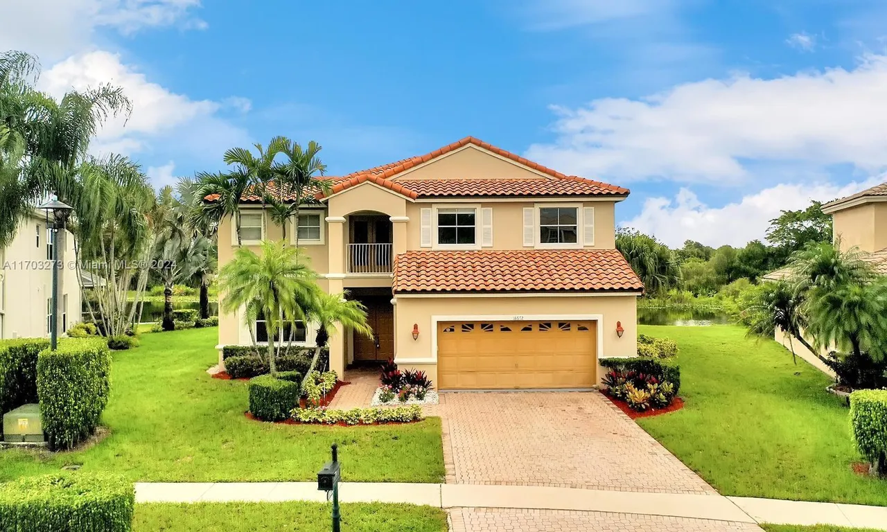 18672 Sea Turtle Ln, Boca Raton FL 33498