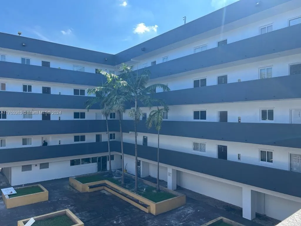 11000 SW 200th St # 209, Cutler Bay FL 33157