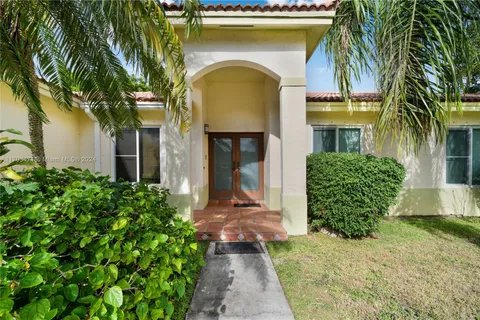 19950 Cutler Ct, Cutler Bay FL 33189