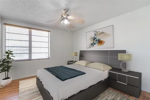 1150 Euclid Ave # 205, Miami Beach FL 33139