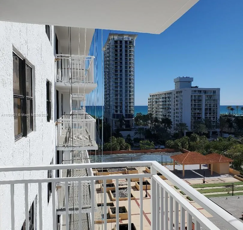 210 174th St # 905, Sunny Isles Beach FL 33160