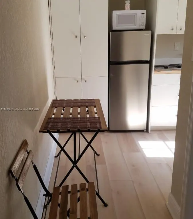 15290 SW 117 terrace # 1, Miami FL 33196