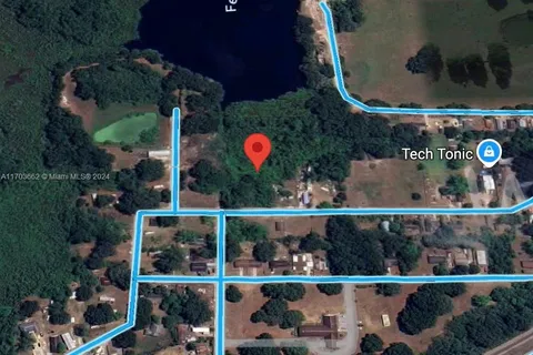 13442 Center St, Other City - In The State Of Florida FL 33525