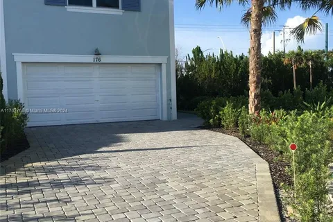 176 Osprey Preserve Blvd, Jensen Beach FL 34957