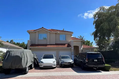 6761 NW 112th Ave, Doral FL 33178