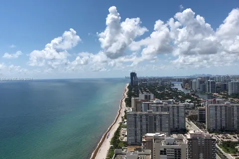 1830 S OCEAN DR # 5003, Hallandale Beach FL 33009
