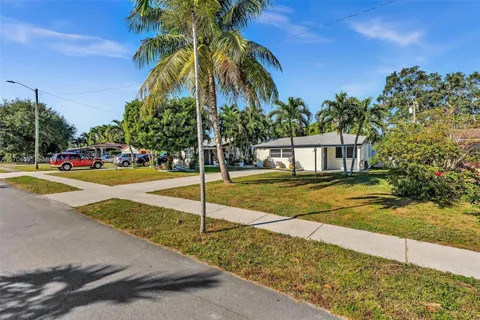 2149 NE 181st St # 2149, North Miami Beach FL 33162