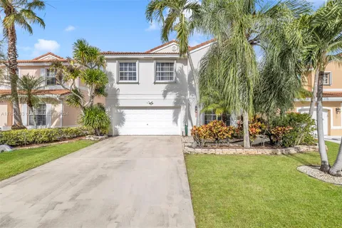 10897 NW 46th Dr, Coral Springs FL 33076