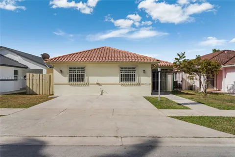 5364 SW 142nd Pl, Miami FL 33175