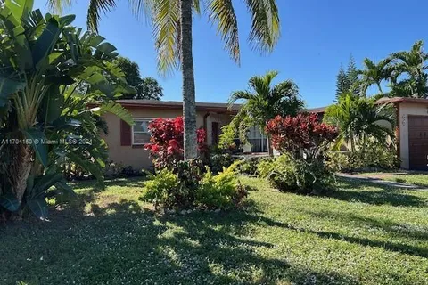 4740 NW 41st Ct, Lauderdale Lakes FL 33319