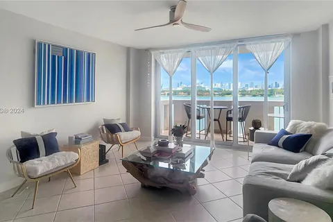 800 West Ave # 819, Miami Beach FL 33139