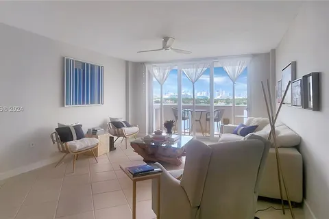 800 West Ave # 819, Miami Beach FL 33139