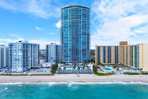 2711 S Ocean Dr # 2701, Hollywood FL 33019