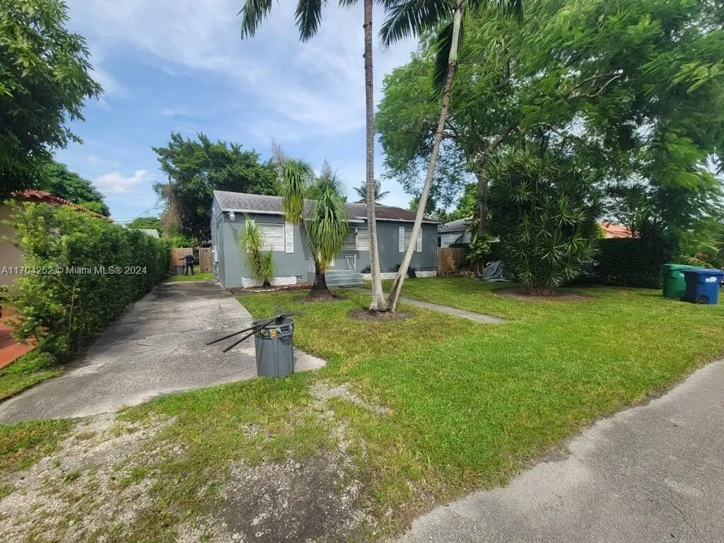 335 NW 102nd St # 1, Miami FL 33150