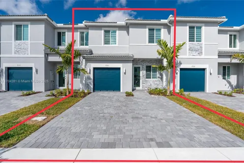 721 SE 13 ST. CIR., Homestead FL 33034721