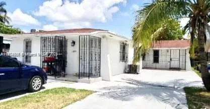 1806 NW 16th St # 1806, Miami FL 33125