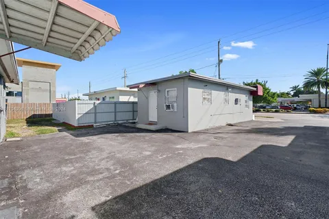 405 E Oakland Park Blvd, Oakland Park FL 33334