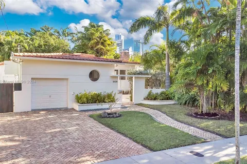 205 SW 21st Rd, Miami FL 33129