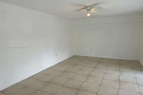 540 Green Springs # 540, West Palm Beach FL 33409