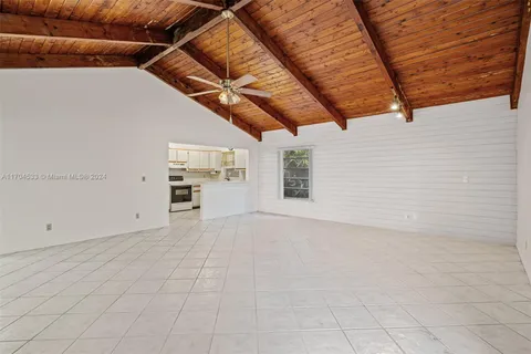 2269 Nova Village Drive, Davie FL 33317