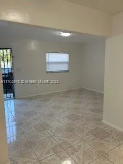 92 NE 82nd St # 92, Miami FL 33138