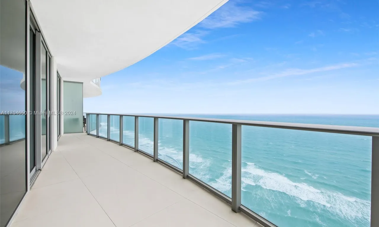 4111 S Ocean Dr # 3001, Hollywood FL 33019