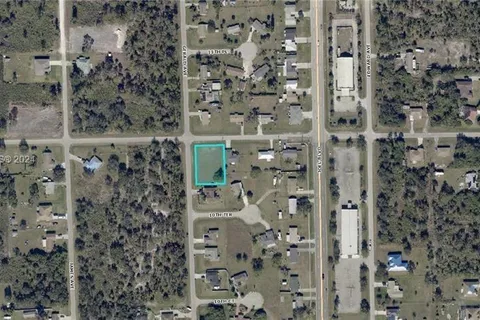 2250 E 11th ST, Lehigh Acres FL 33936